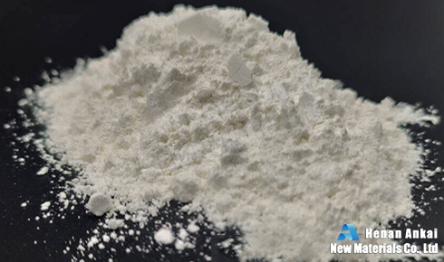 從礦山到屏幕：鈉長(zhǎng)石如何悄然撐起萬(wàn)億級(jí)玻璃陶瓷產(chǎn)業(yè)？